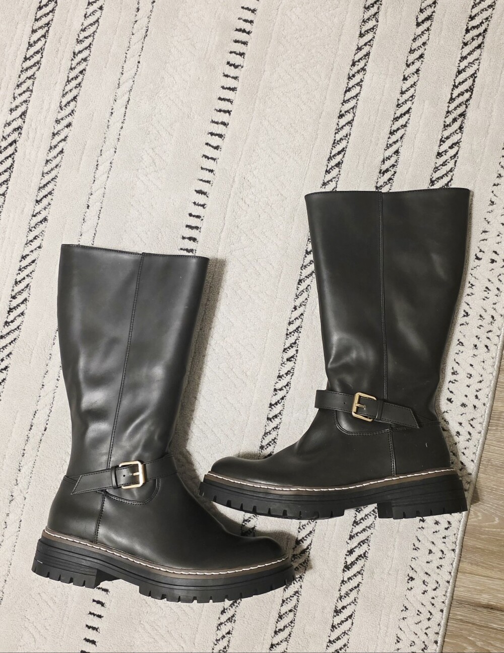 Nautica Black Mid-Calf Lug Sole Buckle Boots Size 8.5 Brand New! - Picture 2 of 7